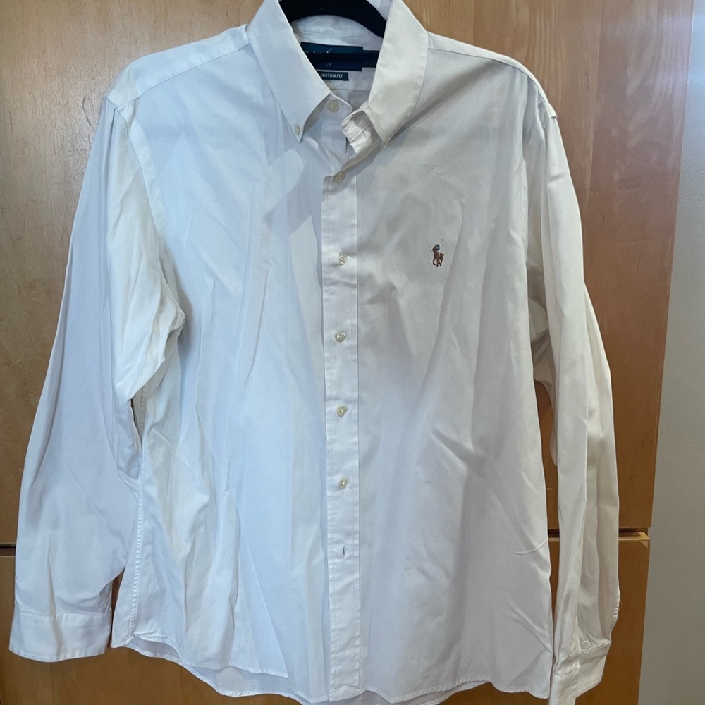 Ralph’s Lauren custom fit button down shirt. Size 16.5. Sleeve length 35.